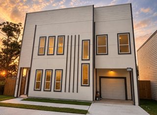 8134 Penrod Street, Houston, TX 77028