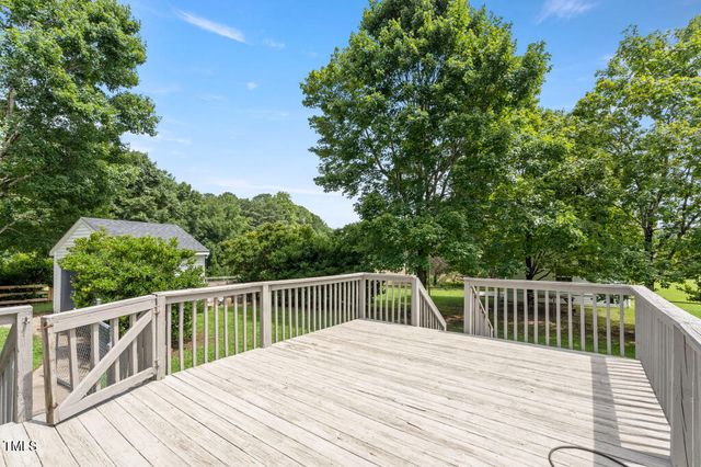 9704 Weathering Court, Zebulon, NC 27597