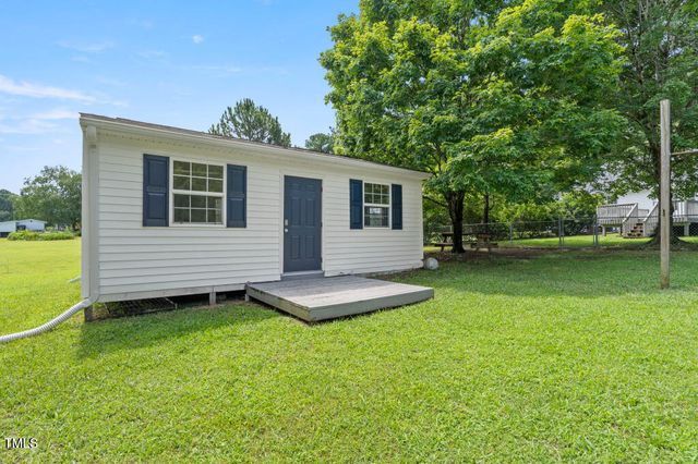 9704 Weathering Court, Zebulon, NC 27597