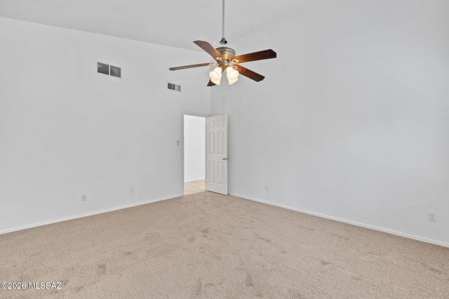 685 W Placita Vega Vista, Tucson, AZ 85737