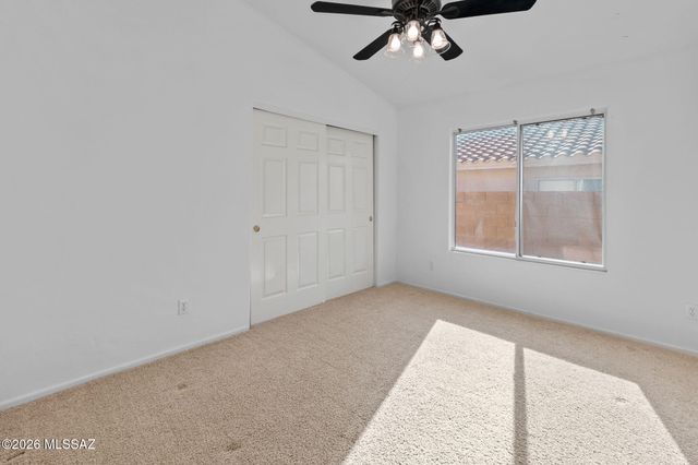 685 W Placita Vega Vista, Tucson, AZ 85737