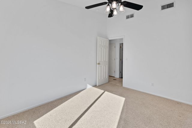 685 W Placita Vega Vista, Tucson, AZ 85737