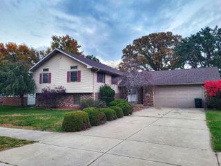 1959 Greentree Street, Portage, IN 46368