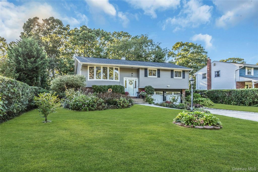 160 Overlook Drive, East Islip, NY 11730 — exterior