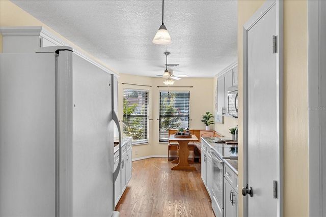 1018 POND APPLE COURT, Oviedo, FL 32765