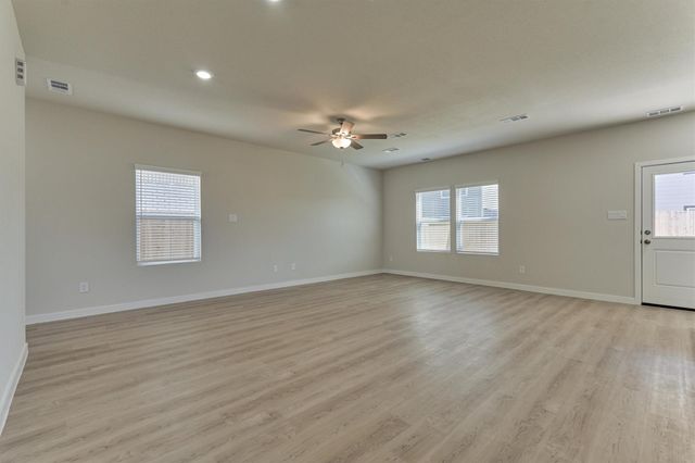 282 Brazen Forest Trail, Magnolia, TX 77354