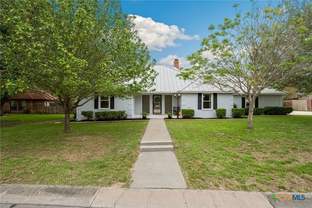 1827 Palace Drive, New Braunfels, TX 78130