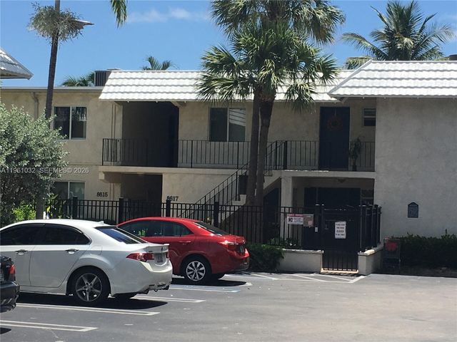 8609 SW 68th Ct 2, Pinecrest, FL 33143