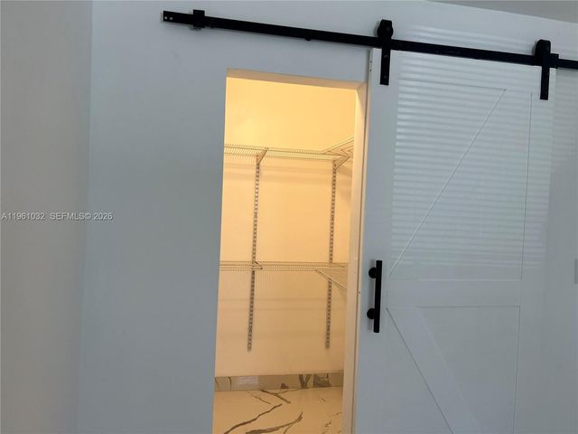 8609 SW 68th Ct 2, Pinecrest, FL 33143