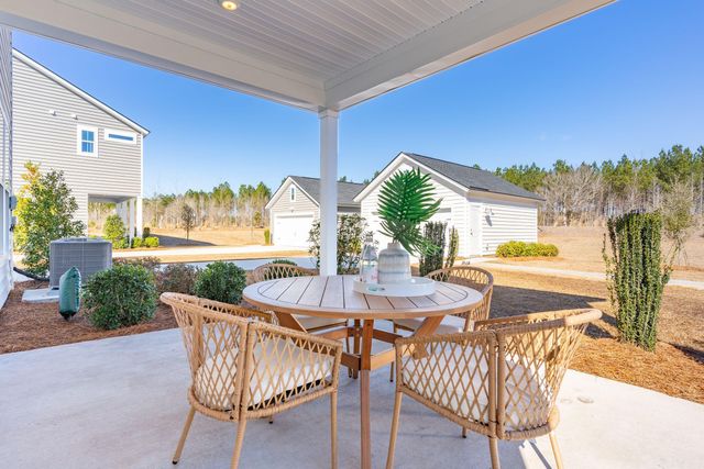 752 Clay Field Trail, Summerville, SC 29485