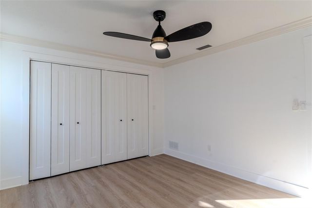 3807 48TH AVENUE S, St Petersburg, FL 33711