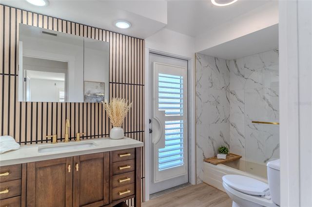 3807 48TH AVENUE S, St Petersburg, FL 33711