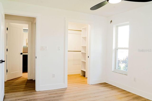 3807 48TH AVENUE S, St Petersburg, FL 33711