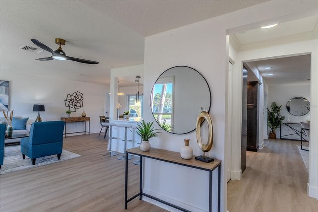 3807 48TH AVENUE S, St Petersburg, FL 33711