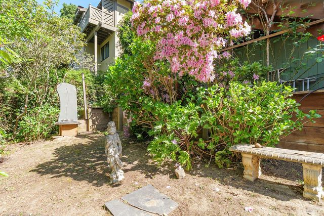 244 Manor Dr, Mill Valley, CA 94941