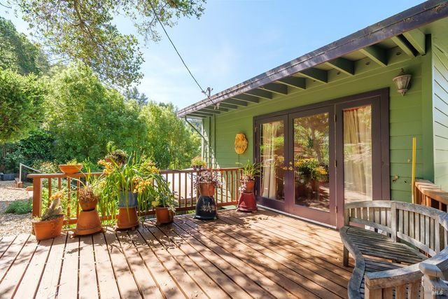 244 Manor Dr, Mill Valley, CA 94941