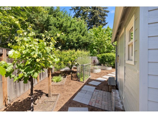 2592 N P Cir, Washougal, WA 98671