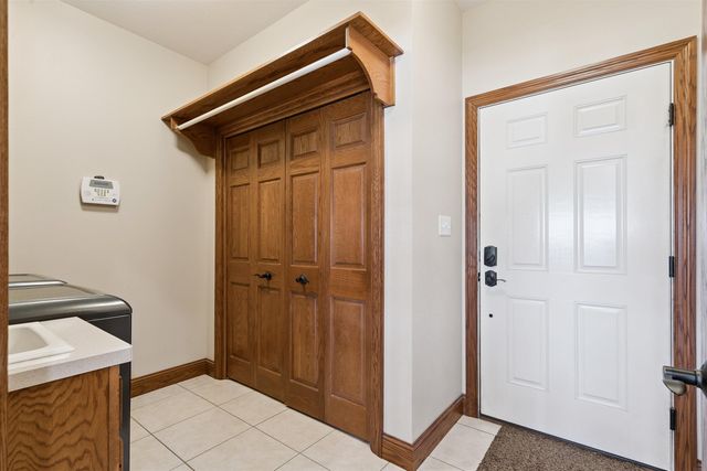 4818 W 4th Street, Waterloo, IA 50701