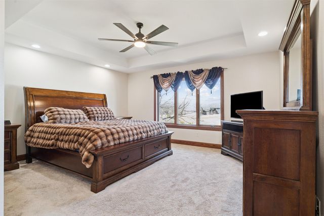 4818 W 4th Street, Waterloo, IA 50701