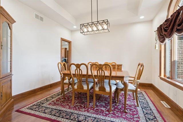 4818 W 4th Street, Waterloo, IA 50701