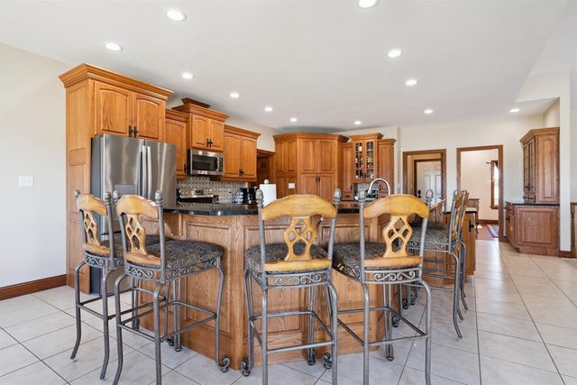 4818 W 4th Street, Waterloo, IA 50701