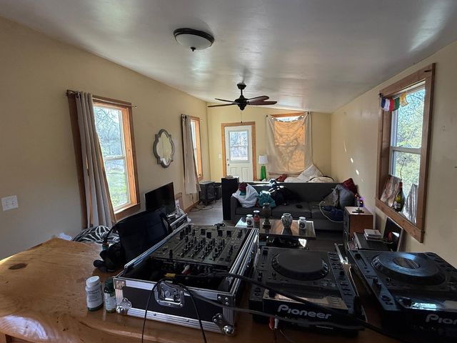 21614 Rockaway Rd, Nevada City, CA 95959