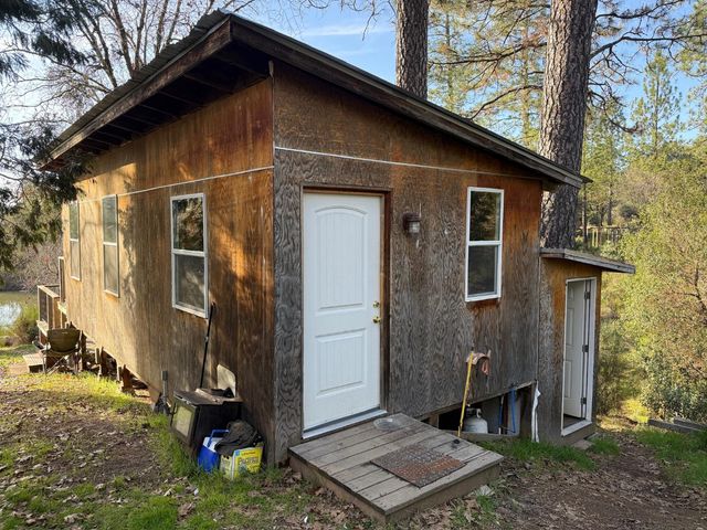 21614 Rockaway Rd, Nevada City, CA 95959