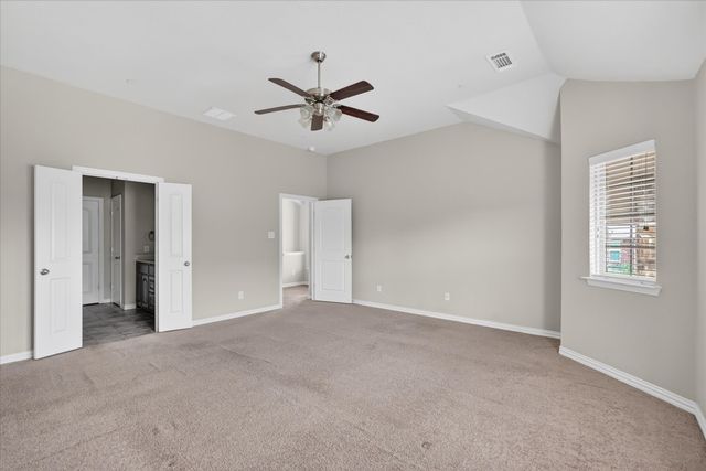 897 Shelby Lane, Lewisville, TX 75056
