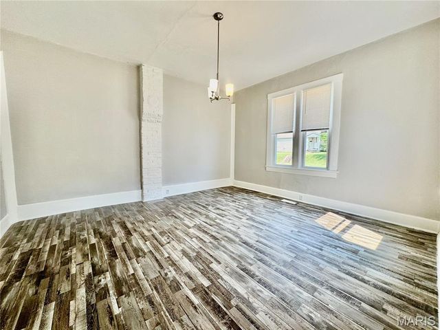 420 E McKinley Street, Belleville, IL 62220