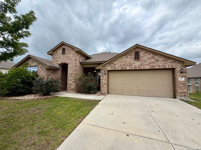 646 Ridge Lawn Dr, New Braunfels, TX 78130