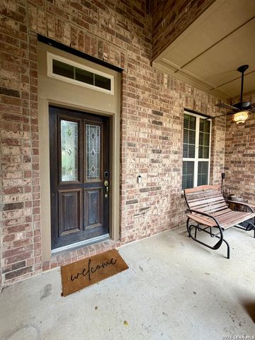646 Ridge Lawn Dr, New Braunfels, TX 78130