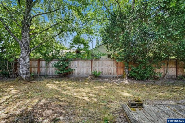 3500 NW Van Buren Av, Corvallis, OR 97330