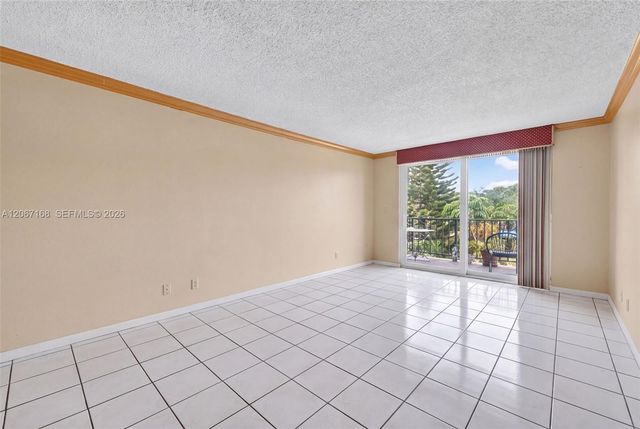 12500 NE 15th Avenue 306, North Miami, FL 33161