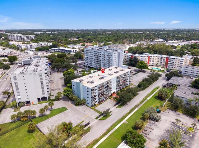 12500 NE 15th Avenue 306, North Miami, FL 33161