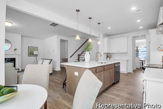 1008 House Finch Avenue Cc3-22-4, Ravenel, SC 29470