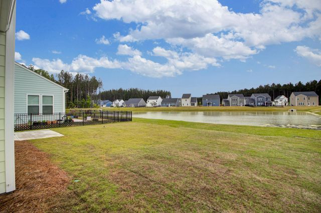 1008 House Finch Avenue Cc3-22-4, Ravenel, SC 29470