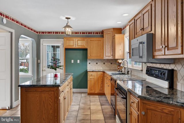 1111 LOCUST ST, Columbia, PA 17512