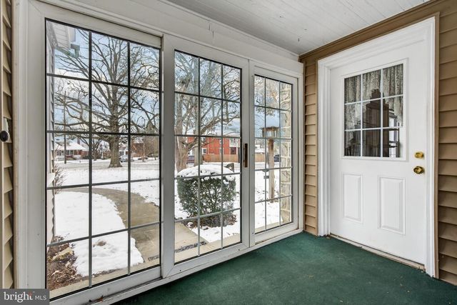 1111 LOCUST ST, Columbia, PA 17512