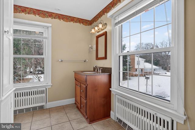 1111 LOCUST ST, Columbia, PA 17512