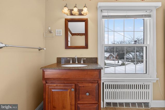 1111 LOCUST ST, Columbia, PA 17512