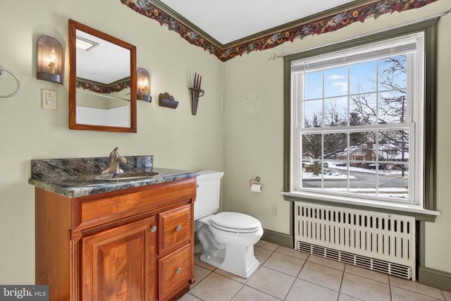 1111 LOCUST ST, Columbia, PA 17512