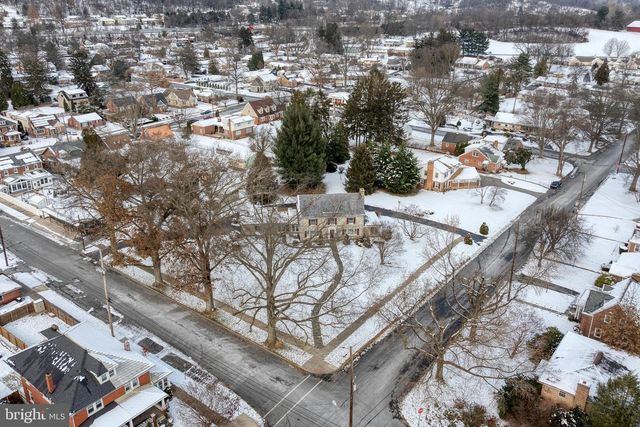 1111 LOCUST ST, Columbia, PA 17512