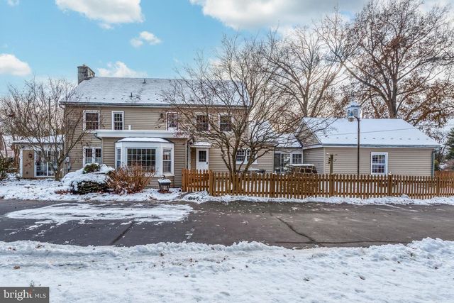 1111 LOCUST ST, Columbia, PA 17512