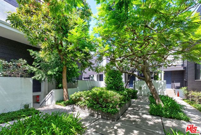 1314 17th Street 8, Santa Monica, CA 90404