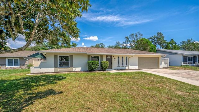 31 OAK COURT, Eustis, FL 32726