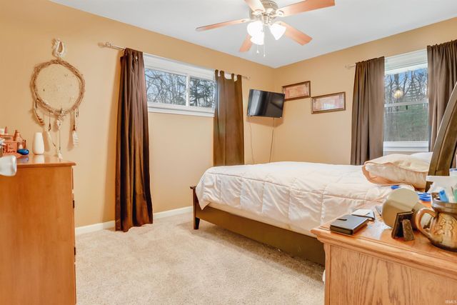 6415 Little Schaefer Road, Evansville, IN 47720