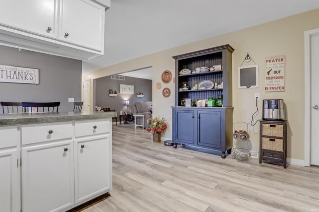 6415 Little Schaefer Road, Evansville, IN 47720