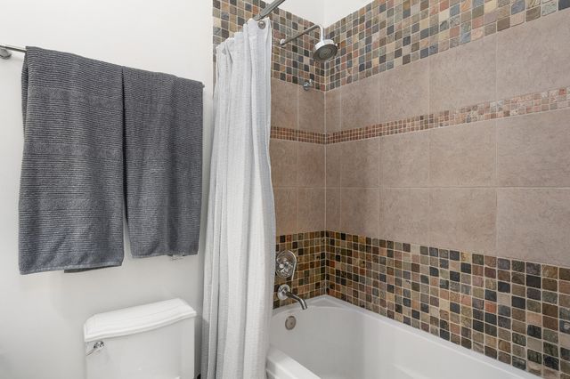 8 W 17th Street, Chattanooga, TN 37408