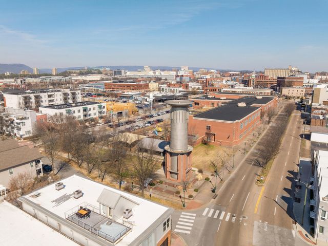 8 W 17th Street, Chattanooga, TN 37408