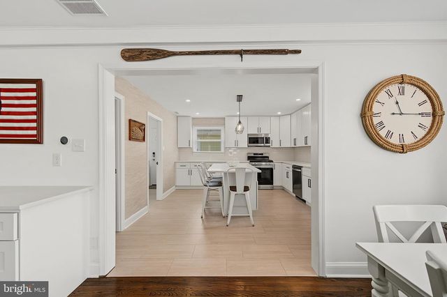 101 B N PORTLAND AVE, Ventnor City, NJ 08406